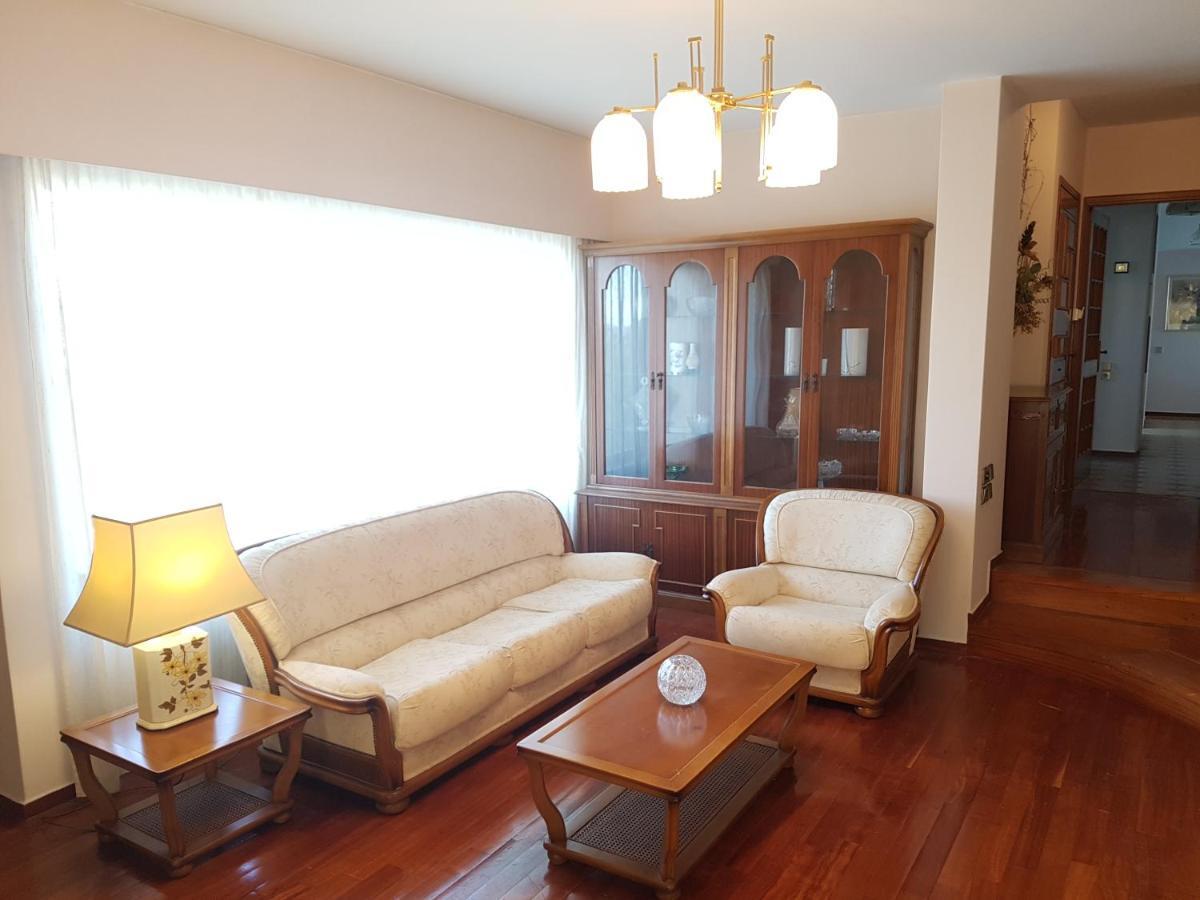 Luxury Athenian Riviera Apartment 135 Sqm At Voula Exterior photo