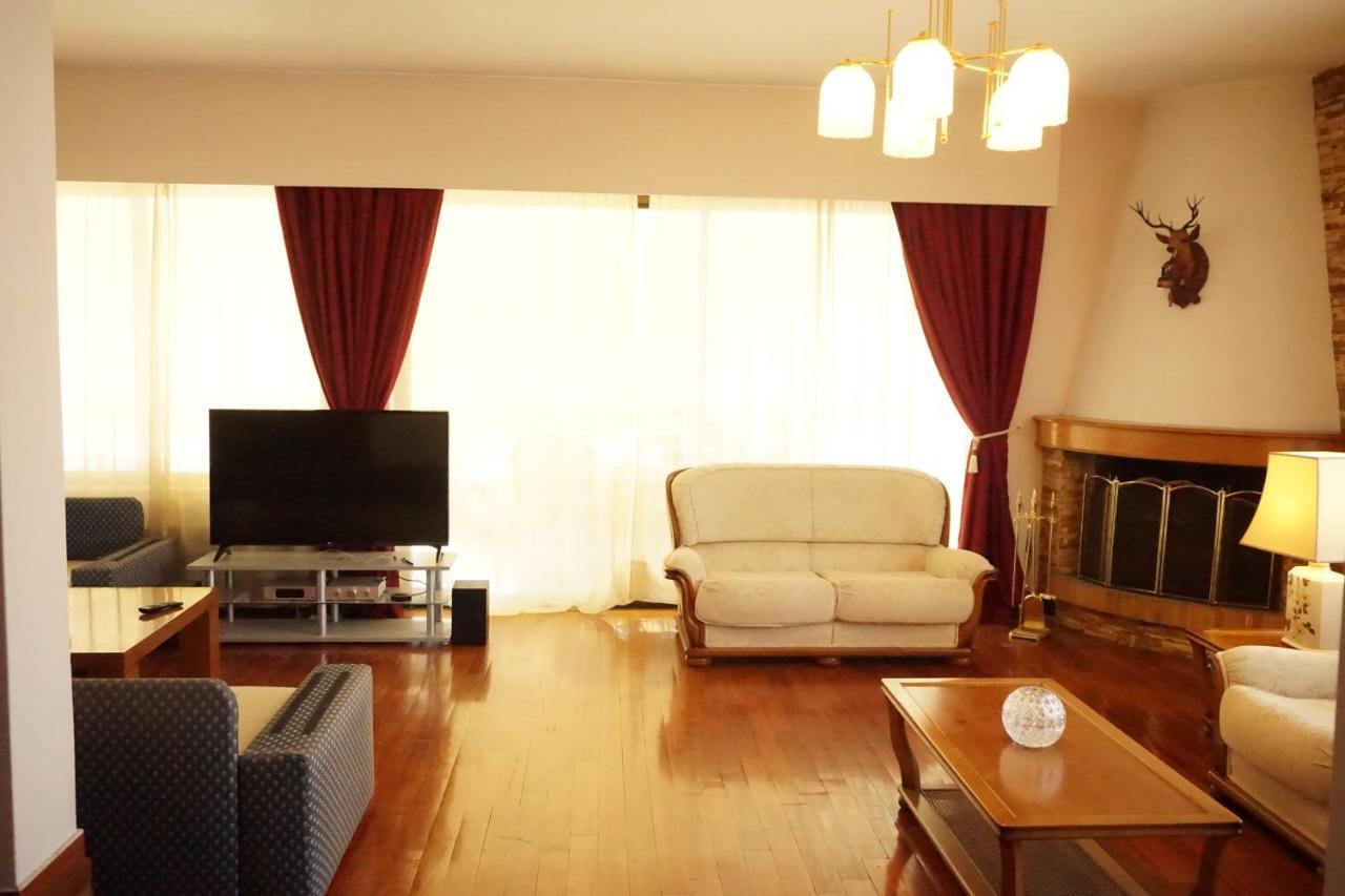 Luxury Athenian Riviera Apartment 135 Sqm At Voula Exterior photo